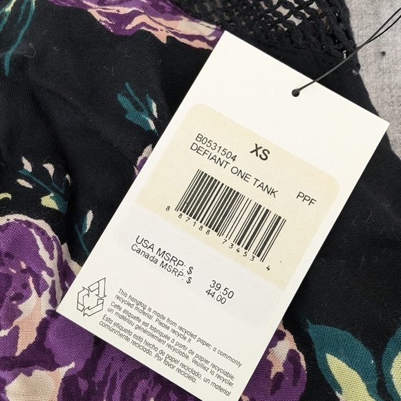 Volcom Defiant One Racerback Tank Top Black Purple Floral Size XS NWT - Picture 4 of 7